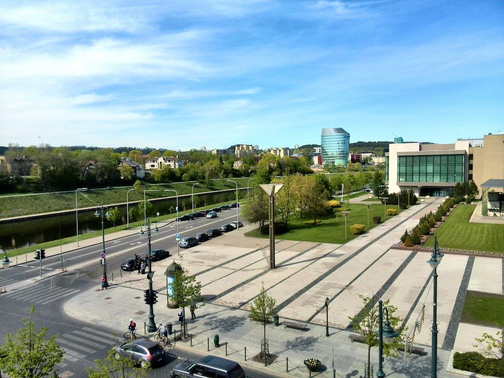 Vilnius Apartments&Suites - Gedimino avenue Esterno foto