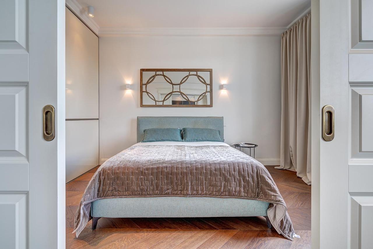 Vilnius Apartments&Suites - Gedimino avenue Esterno foto