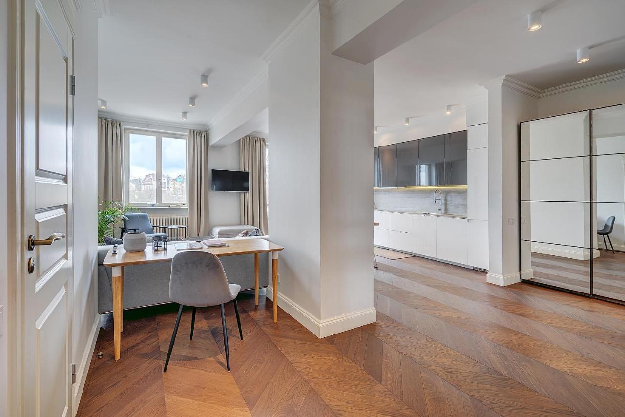 Vilnius Apartments&Suites - Gedimino avenue Esterno foto