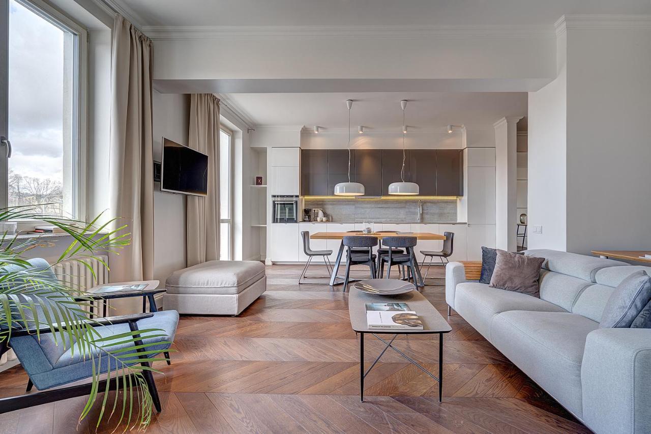 Vilnius Apartments&Suites - Gedimino avenue Esterno foto